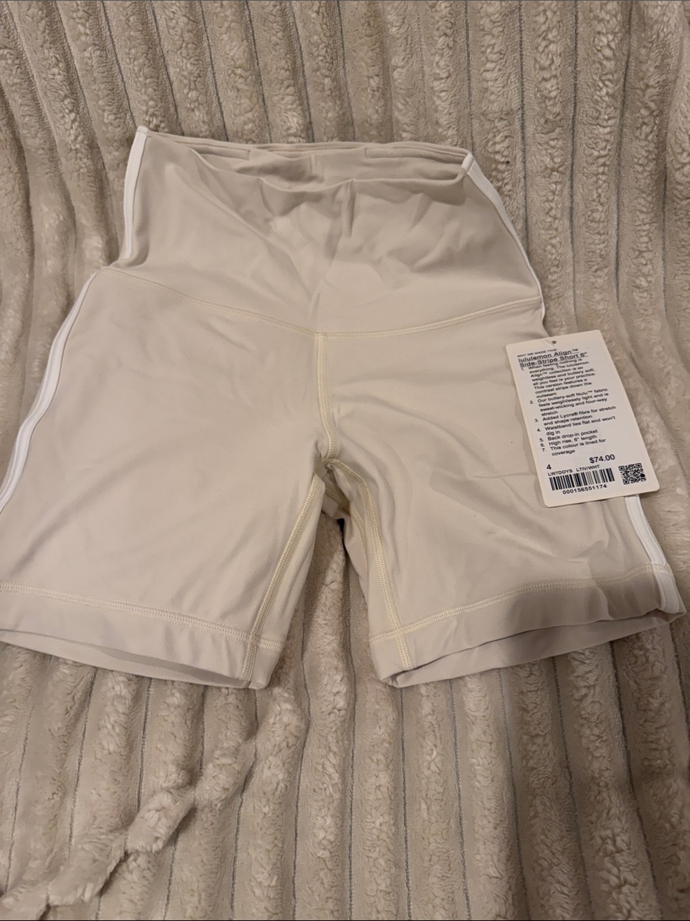 Lululemon Align Side stripe short 6”